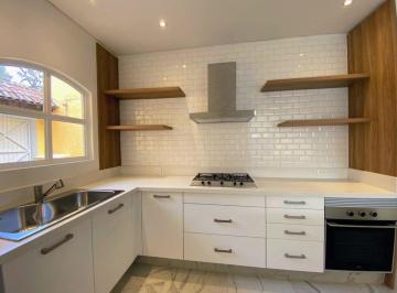 Casa de 3 habitaciones, Cuernavaca · Casa Completamente Remodelada en Zonada Dorada de Cuernavaca