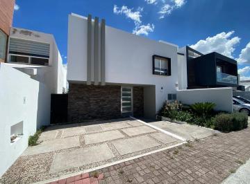 Casa de 3 habitaciones, Querétaro · Casa Malaku - Colinas de Juriquilla