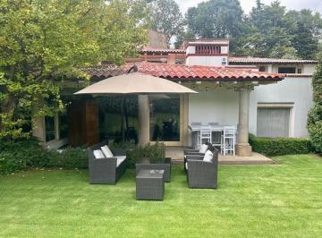 Casa en condominio · 668m² · 3 Recámaras · 5 Estacionamientos · Rancho San Francisco, Casa en Venta