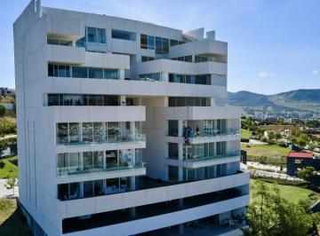 Departamento · 611m² · 4 Recámaras · 2 Estacionamientos · Penthouse en Venta en Torre Vedana
