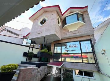 Casa · 438m² · 5 Recámaras · 1 Estacionamiento · Casa Comercial en Venta en Valle del Campestre