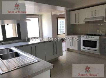 Departamento · 276m² · 3 Recámaras · 2 Estacionamientos · Departamento en Renta en Interlomas, Huixquilucan Cr 27 - 868.