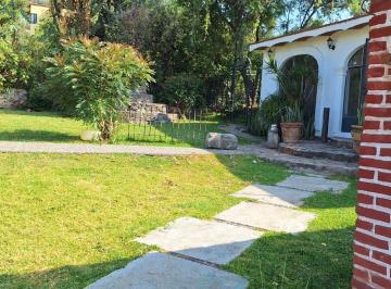 Casa · 187m² · 2 Recámaras · 2 Estacionamientos · Casa en Venta
