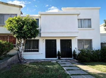 Casa de 2 habitaciones, Tijuana · Excelente Casa Ubicada en Urbiquinta del Cedro Tijuana B. C