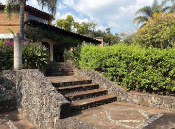 Casa de 4 habitaciones, Tepoztlán · Renta o Venta Espectacular Casa Sola en un Lugar Mágico Tepoztlán Morelos
