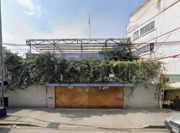 Casa de 4 habitaciones, Venustiano Carranza · Casa en Venta en Venustiano Carranza