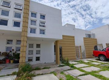 Casa de 2 habitaciones, Corregidora · Deparstamento en Venta en Corregidora