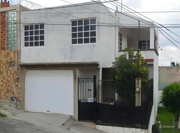 Casa de 3 habitaciones, Tepeji del Río de Ocampo · Casa de 116 m² con 3 Recámaras en Venta en Hidalgo.