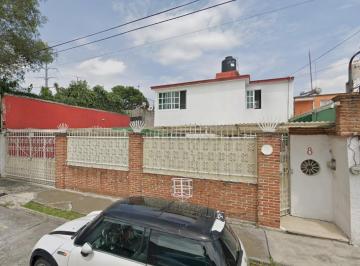 Casa de 3 habitaciones, Naucalpan de Juárez · Gran Oportunidad, Casa Sola en Venta Jardines de San Mateo Naucalpan