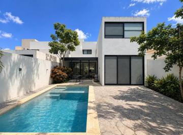 1 · Casa en Venta Equipada Al Norte de Merida Yucatan