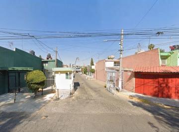 Casa de 3 habitaciones, Nezahualcóyotl · Casa Remate de 3 Recámaras con 210 m² en Bosques de Aragón Tglj33