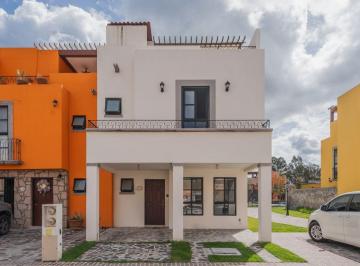 Casa de 4 habitaciones, San Miguel de Allende · Casa en Venta, Zirandaro. San Miguel de Allende. Guanajuato