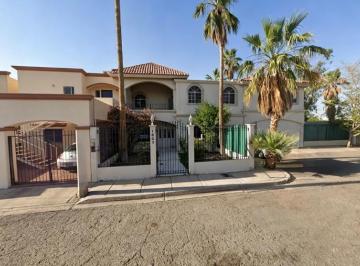 Casa de 4 habitaciones, Mexicali · Hermosa Propiedad en Mexicali B. C Bellos Acabados