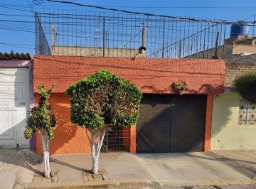 Casa de 4 habitaciones, Nezahualcóyotl · Casa en Venta a Precio Remate en Nezahualcoyotl Sm