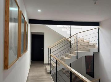 Casa · 179m² · 2 Recámaras · 1 Estacionamiento · Hermosa Casa Moderna y Remodelada | Col Brisas | Sur de Monterrey