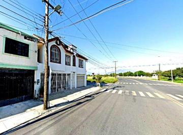 Casa de 5 habitaciones, San Nicolás de los Garza · Casa de 300 m² con 5 Recámaras en Venta en Monterrey, Nuevo Leon