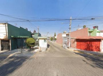 Casa de 3 habitaciones, Nezahualcóyotl · Casa en Venta a Aprecio Remate en Nezahualcoyotl Sm