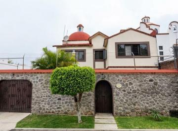 Casa de 3 habitaciones, Emiliano Zapata · Excelente Casa en Venta Paseo de Los Burgos Tres de Mayo Cuernavaca Morelos Aarr
