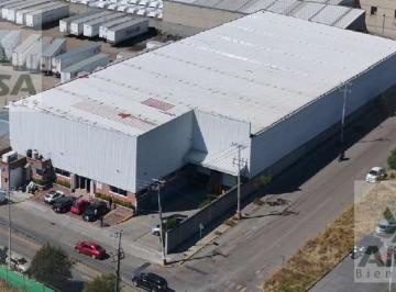 Bodega comercial · 3200m² · Bodega Industrial en Renta en Toluca