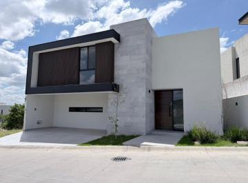 Casa de 3 habitaciones, León · Casa en Venta Lomas del Molino V, Leon Gto. Zona Norte con Recámara en Planta Baja.