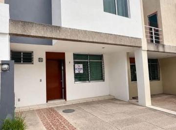 Casa de 3 habitaciones, San Pedro Tlaquepaque · Casa en Venta en Balcones de Santa María