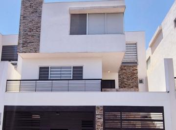 Casa , Monterrey · Se Renta Casa en Puerta Hierro Linces Iberus