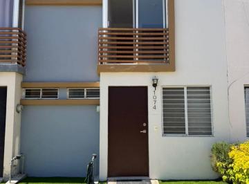 Casa de 2 habitaciones, Zapopan · Casa en Venta en Fracc. Campo Real, Zapopan