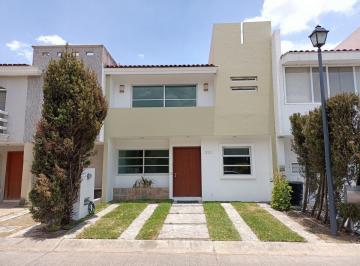 b2fe7206604be29fdfa508b7fd99370e2e337268fd63fda64eef540b89561080 · Casa en Venta en Nueva Galicia, Condominio Toledo