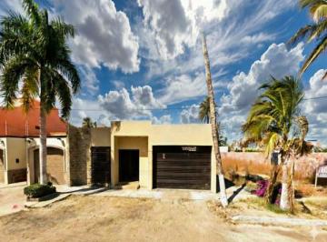 Casa de 4 habitaciones, La Paz · Casa en Venta en La Paz Baja California