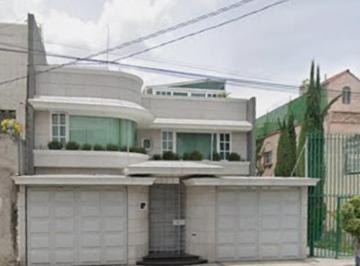 Casa de 4 habitaciones, Venustiano Carranza · Casa en Venta en Venustiano Carranza