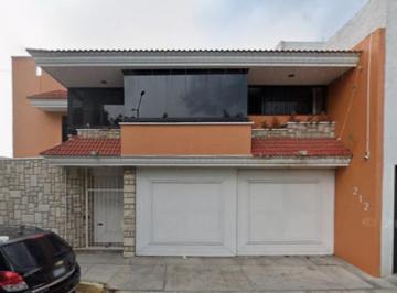 Casa de 3 habitaciones, Tehuacán · Casa en Venta en Aquiles Serdán, Puebla