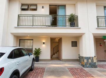 Casa de 3 habitaciones, León · Casa en Venta en Lyrata