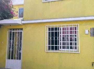 Casa de 4 habitaciones, Metepec · Casa Metepec