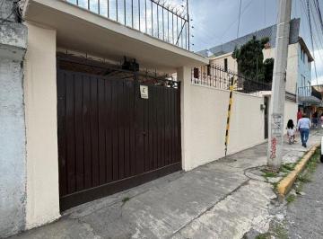 Casa de 3 habitaciones, Toluca · Casa en Venta en Toluca. Col. Los Angeles.