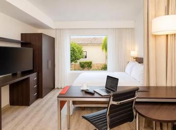 Loft amueblado con área de trabajo · Loft Amueblado en Renta Mensual | Stain Villas de Irapuato