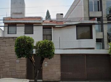 Casa de 4 habitaciones, Alvaro Obregón · Casa de 349 m² con 4 Recámaras en Venta en Las Águilas