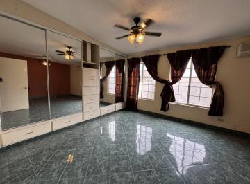 Casa de 4 habitaciones, Tijuana · Venta de Casa a 5 Min de La Línea Internacional de Otay
