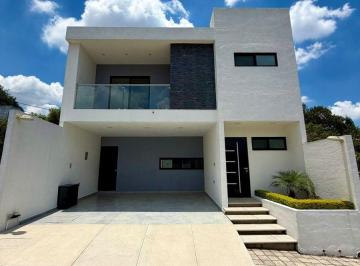Casa de 3 habitaciones, Cuernavaca · Casa en Venta en Maravillas