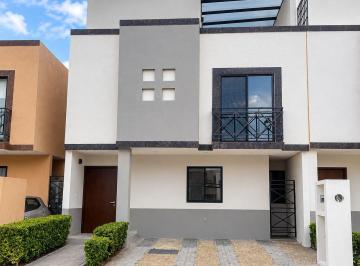 94e8e920cd46ed53b7da85d5fcf0914a50496273f8c37017c147a29f51c2c222 · Excelente Oportunidad | Casa en Venta en Zirándaro, Sma