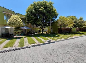 Casa en condominio · 48m² · 2 Recámaras · 1 Estacionamiento · Venta Decasa en Condominio C/alberca Al Sur de Morelos.