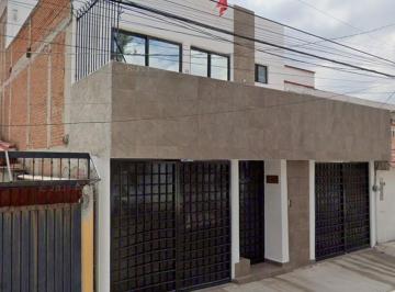 Casa de 4 habitaciones, Alvaro Obregón · Casa en Colina del Sur, Alvaro Obregon, con Jardin, Cerca de Hospital, Escuelas y Vias Rapidas.