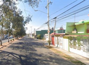 Casa de 3 habitaciones, Nezahualcóyotl · Casa en Venta con Entrega de 4 Meses En: Edomex, Nezahualcóyotl Admg 37