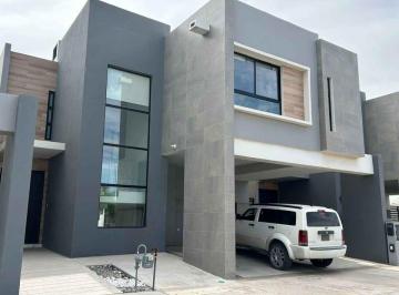 Casa de 4 habitaciones, Juárez · Se Renta Casa Esilo Contemporaneo 4 Recamaras Fracc. Creta Residencial