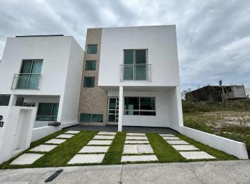 Casa de 4 habitaciones, El Marqués · Casa Grafton - Capital Sur