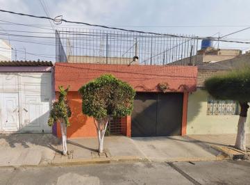 Casa de 4 habitaciones, Nezahualcóyotl · Casa con Precio de Remate En: Edomex, Nezahualcóyotl, Tamaulipas, C. V. de La Concepción Admg 38