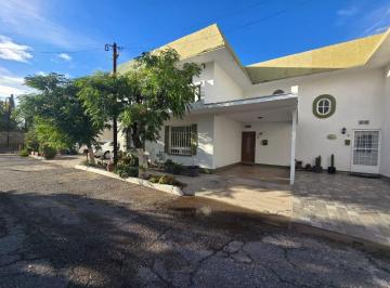 Casa de 2 habitaciones, Juárez · Se Renta Casa Zona Campestre Villas Aviñon por Calle Primavera