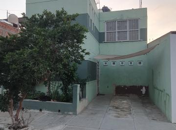 Casa de 4 habitaciones, Zapotlán el Grande · Casa Habitación con Excelente Ubicación