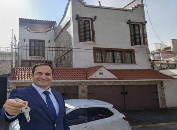 Casa de 4 habitaciones, Coyoacán · Casa de 190 m² con 4 Recámaras en Venta en Campestre Churubusco