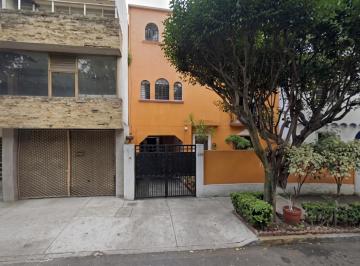 Casa de 4 habitaciones, Benito Juárez · Casa de 260 m² con 4 Recámaras en Venta en La Americana