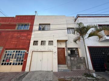 d262dde5-b513-492f-b2e0-b0e165c0a3e8.jpg · Casa en Venta en Americana